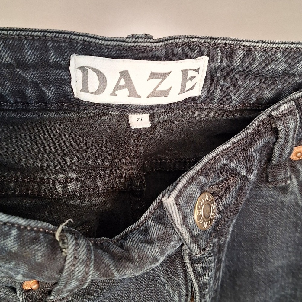 DAZE Women Black High Rise Straight Leg Raw Hem Denim Jeans Size 27 - Picture 3 of 8